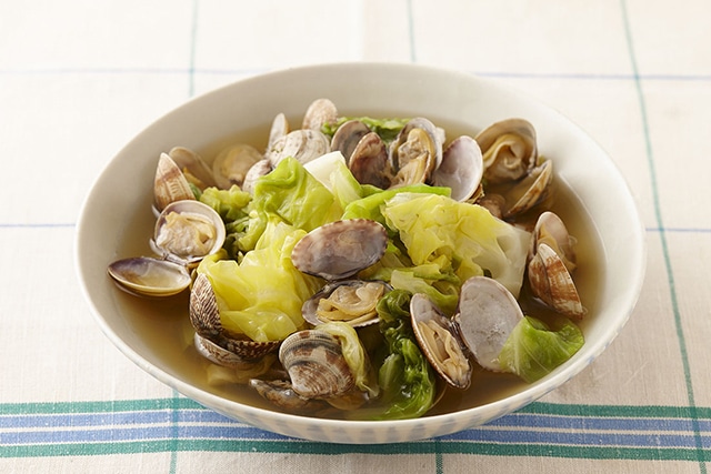 春キャベツとあさりのスープ煮