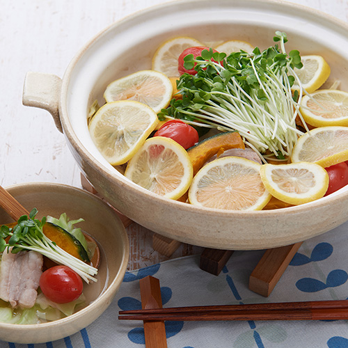豚肉のさっぱりレモン鍋