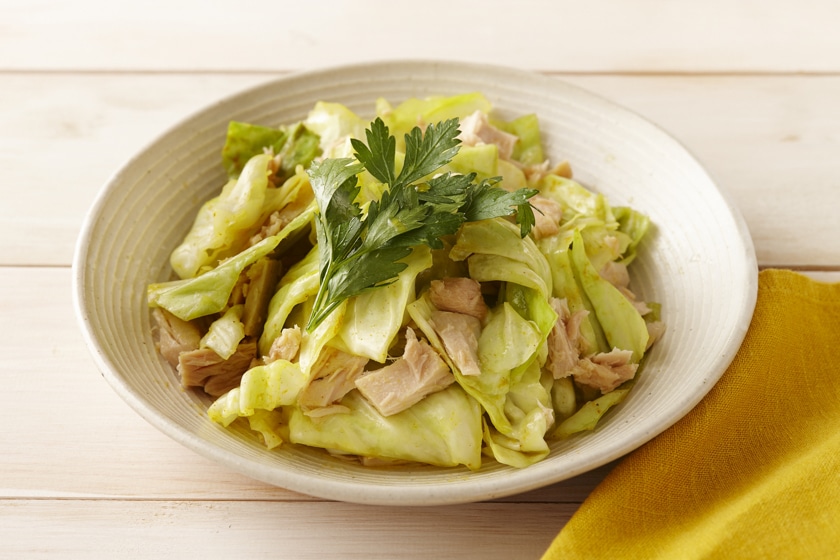 キャベツとツナの甘酢サラダ　カレー風味