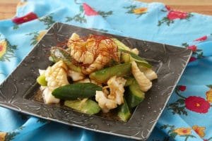 いかときゅうりのしょうがぽんず炒め