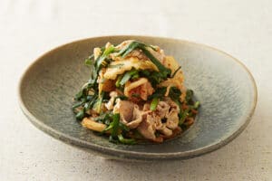 豚肉とにらのまろやかキムチ和え