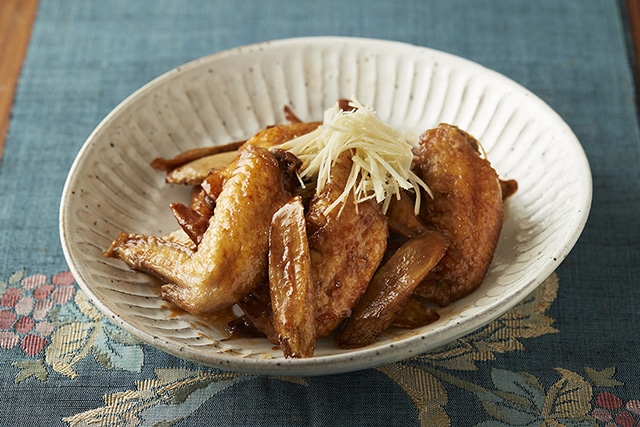 手羽先とごぼうの甘辛揚げ