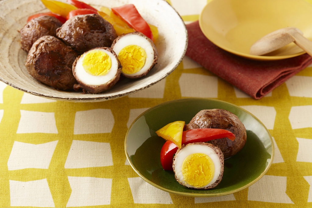 茹で卵の肉巻き甘辛たれ