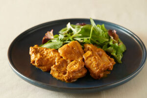 鶏肉のカレーヨーグルト漬け