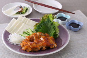 鶏の紹興酒照り焼き　北京ダック風