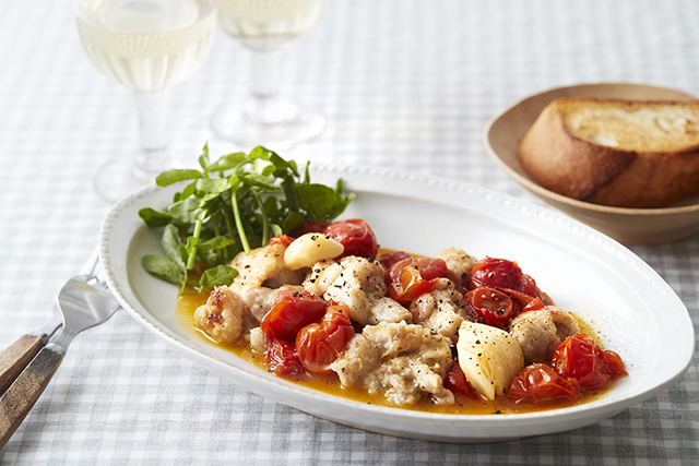 チキンとミニトマトの酒蒸し
