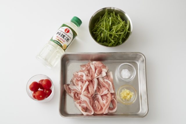 日の出みりん長谷川あかりレシピ 豚肉とインゲン、ミニトマトの塩お浸しの材料
