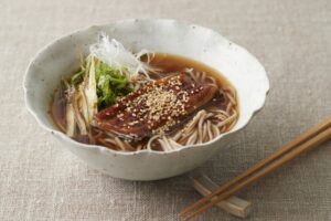 うなぎと薬味のあたたかい蕎麦