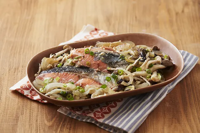 鮭ときのこのちゃんちゃん焼き